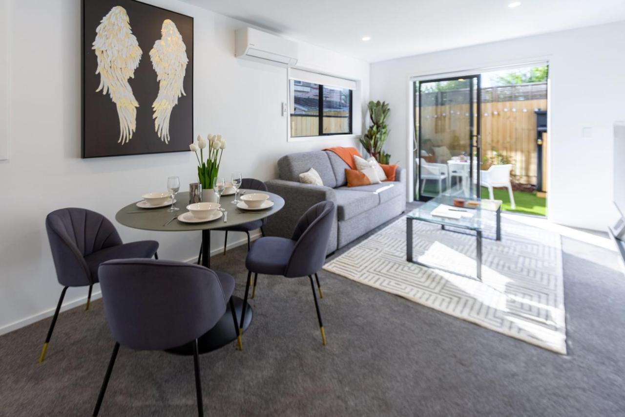 Central City Awaits 2 Bed 2 Bath With Carpark Christchurch Kültér fotó